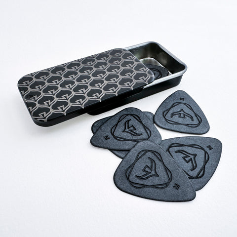 Etched Pick Tin