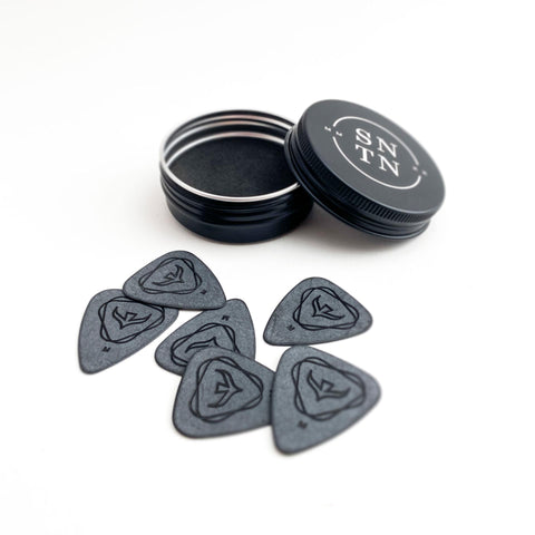 Etched Pick Tin